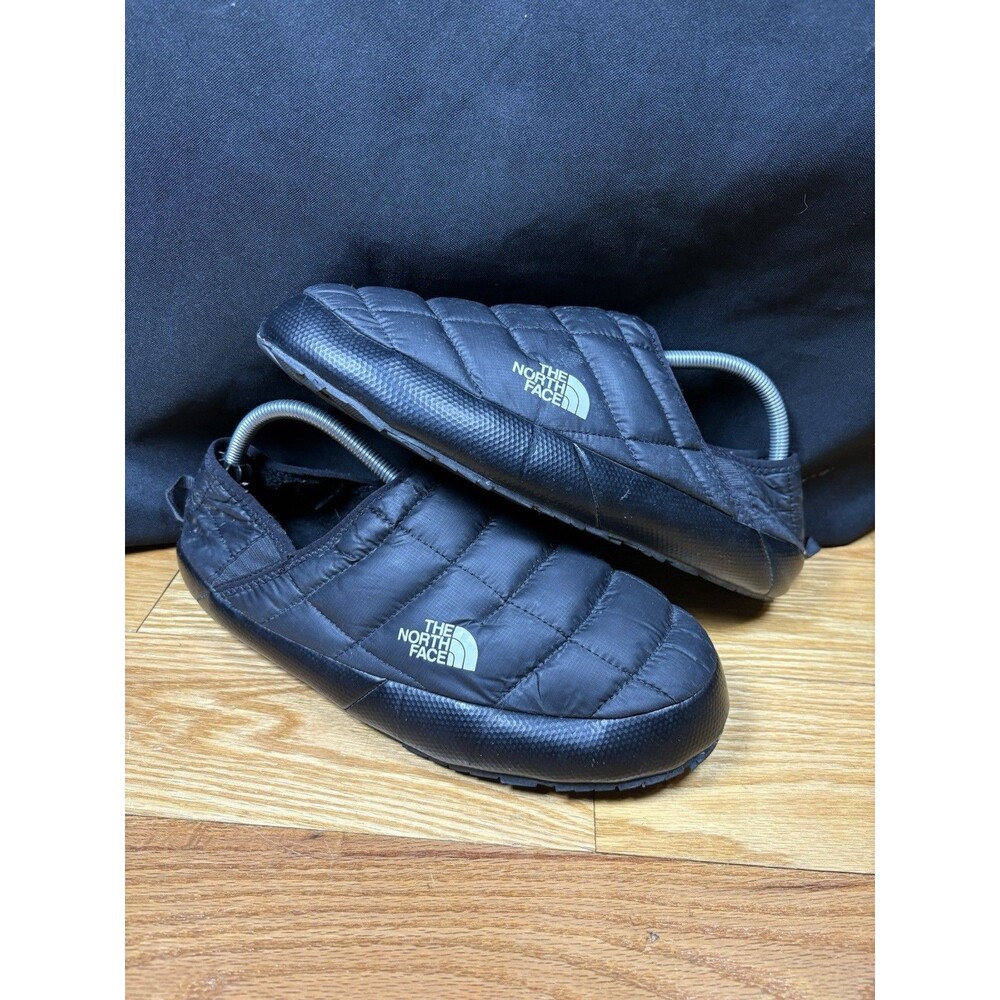 The North Face Shoes Women’s Size 11 Thermoball Traction Mules V Slippers Black
